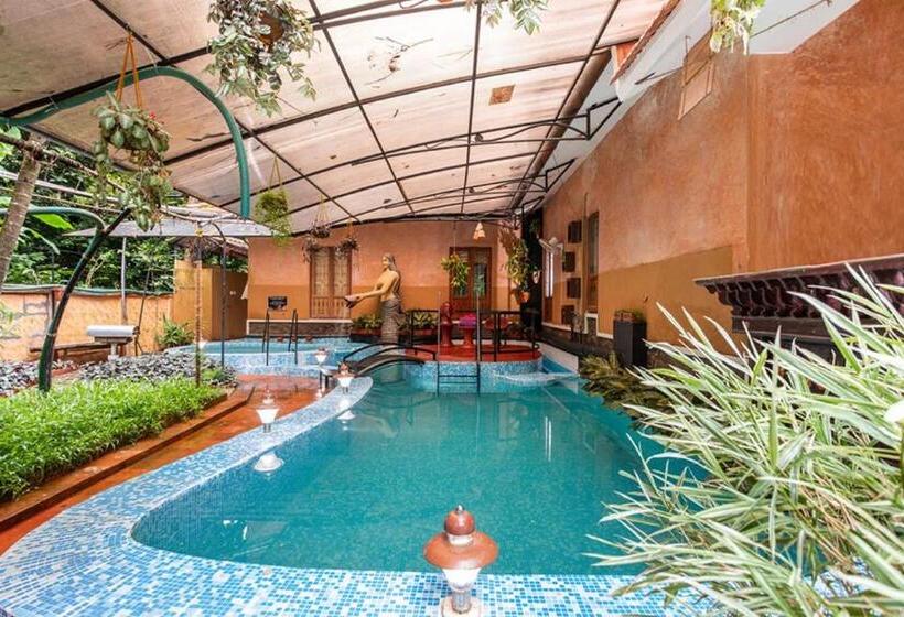 Номер Deluxe с Балконом, Munkudil Ayurveda & Yoga Retreat