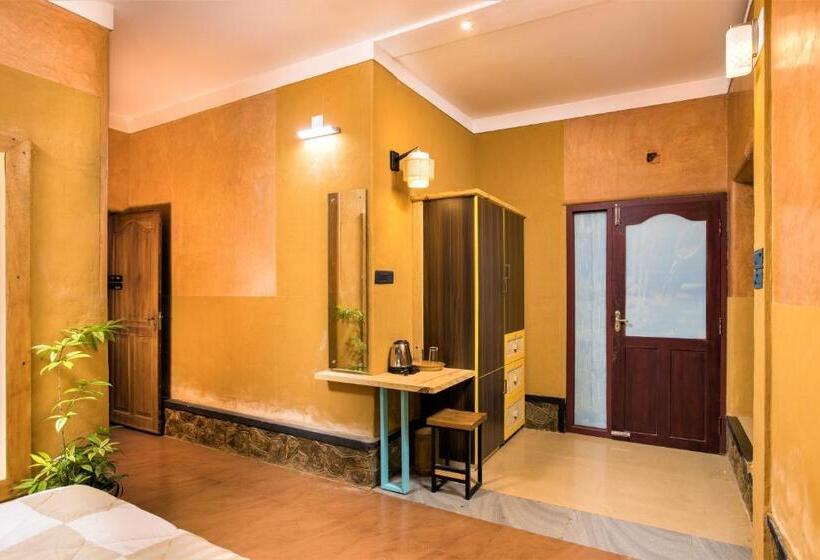 豪华房间, Munkudil Ayurveda & Yoga Retreat