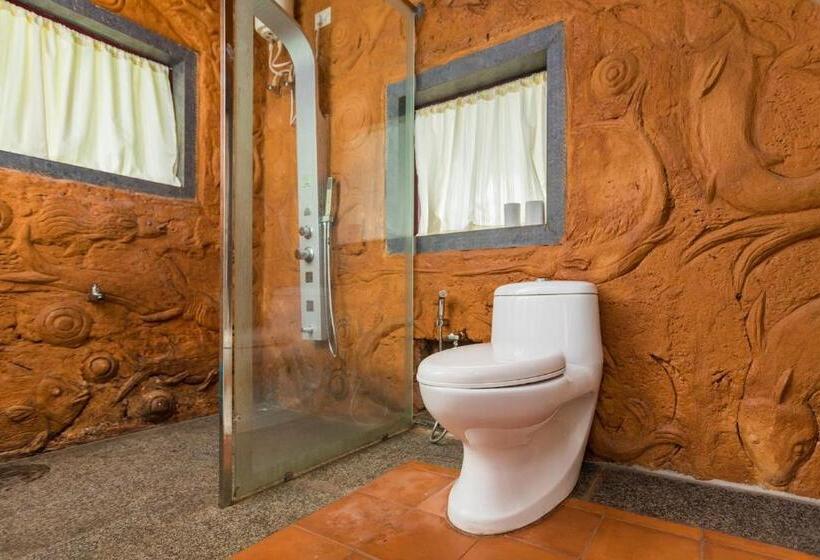 高级单人间, Munkudil Ayurveda & Yoga Retreat