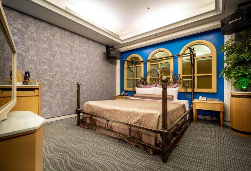 اتاق استاندارد با تخت بزرگ, Instone Motel