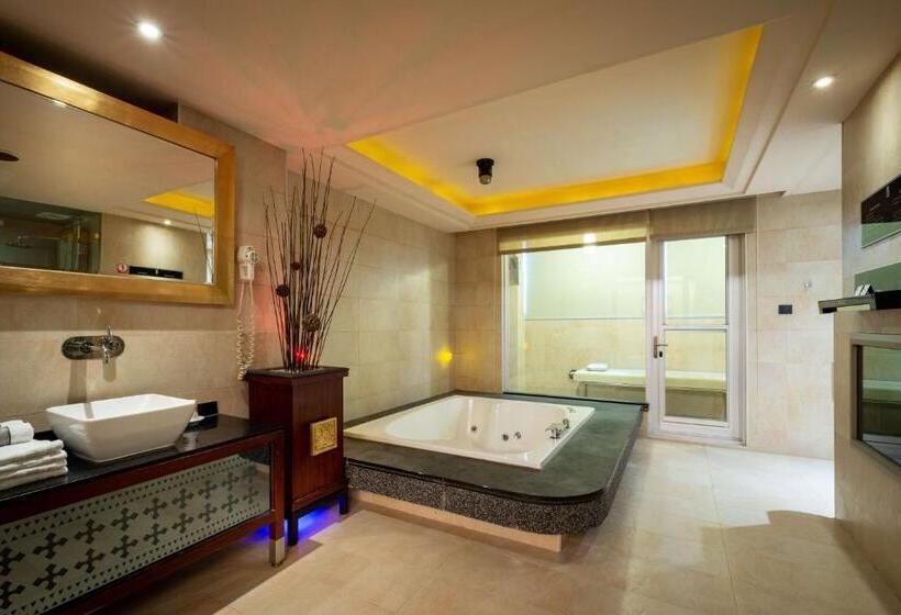 اتاق استاندارد با تخت بزرگ, Instone Motel