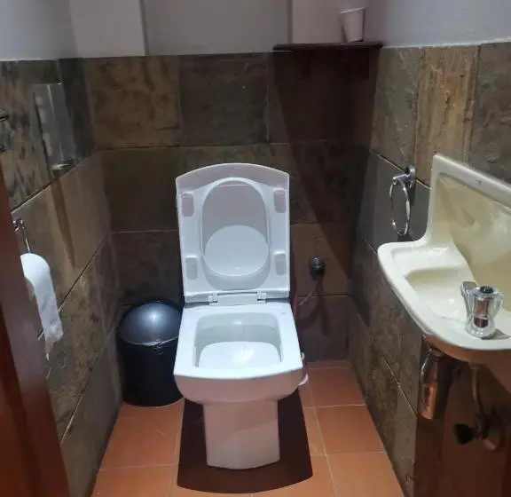 Economy-huone, 180 On Anderson Guest House