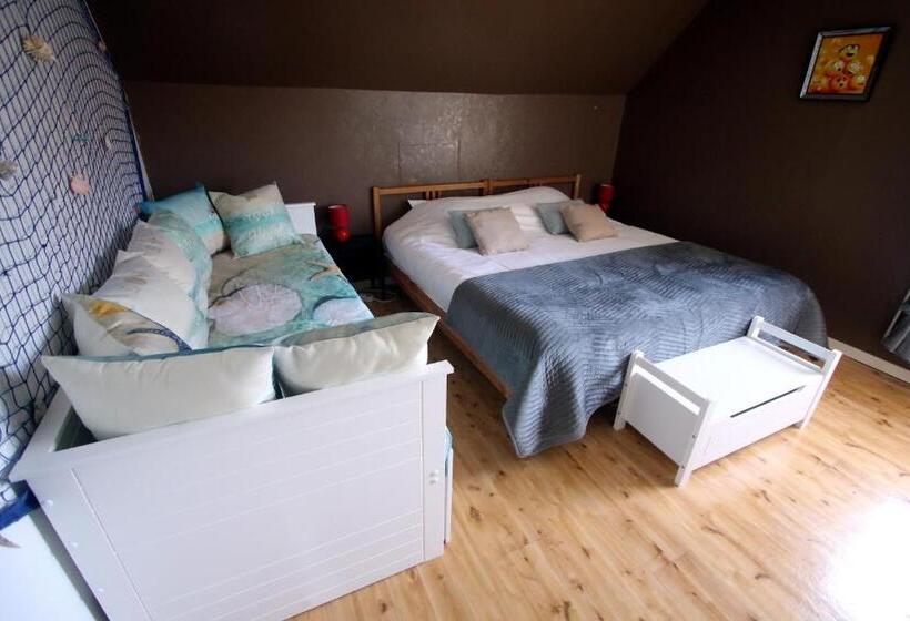 Standard room with outdoor bath, Chambre D Hôte Blankenberge
