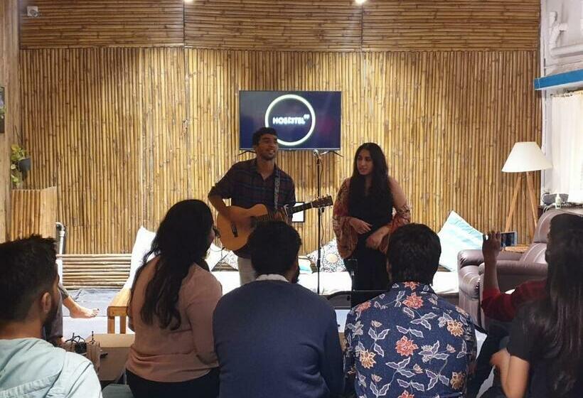 חדר דלוקס, Hoshtel99   Prime   Stay, Cowork And Cafe