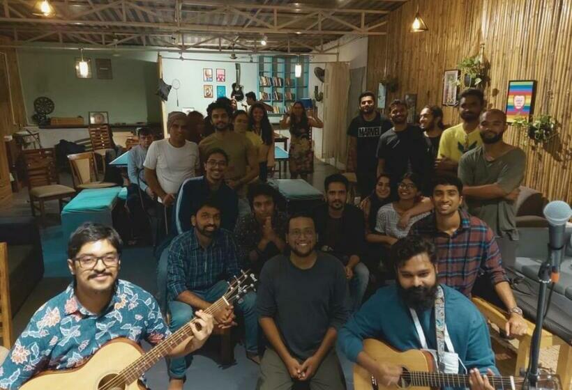 חדר דלוקס, Hoshtel99   Prime   Stay, Cowork And Cafe