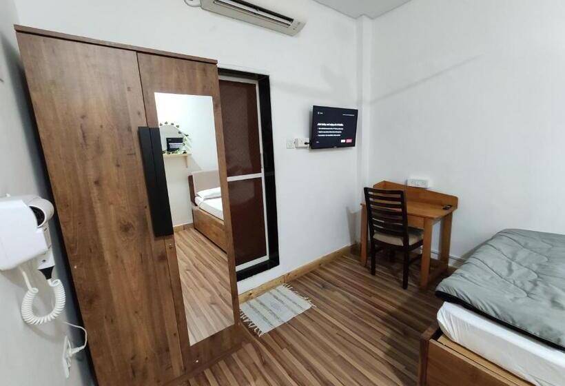 חדר דלוקס, Hoshtel99   Prime   Stay, Cowork And Cafe