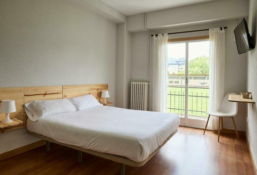 スタンダードルーム, Del Trueno