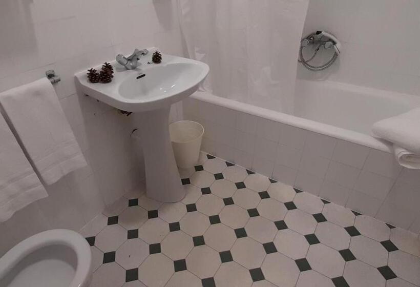 マウンテンビュースタンダードルーム, Del Trueno