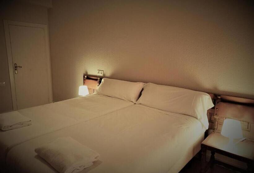 マウンテンビュースタンダードルーム, Del Trueno