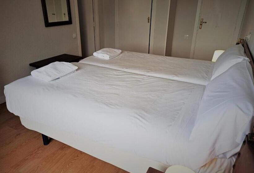 マウンテンビュースタンダードルーム, Del Trueno