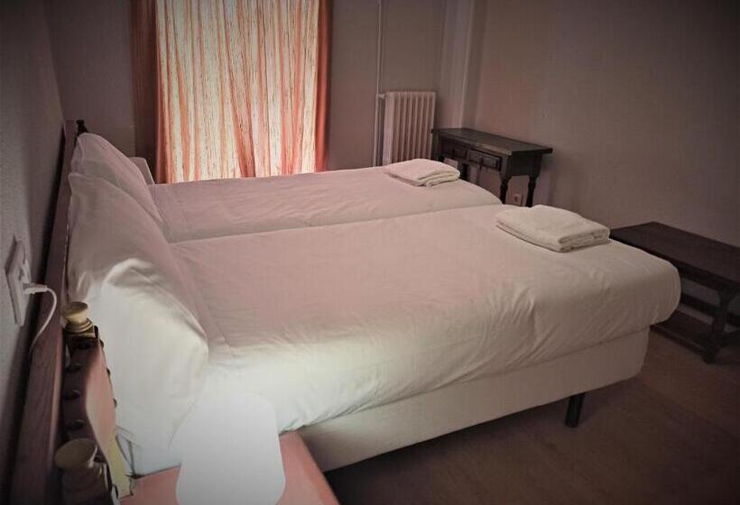 マウンテンビュースタンダードルーム, Del Trueno