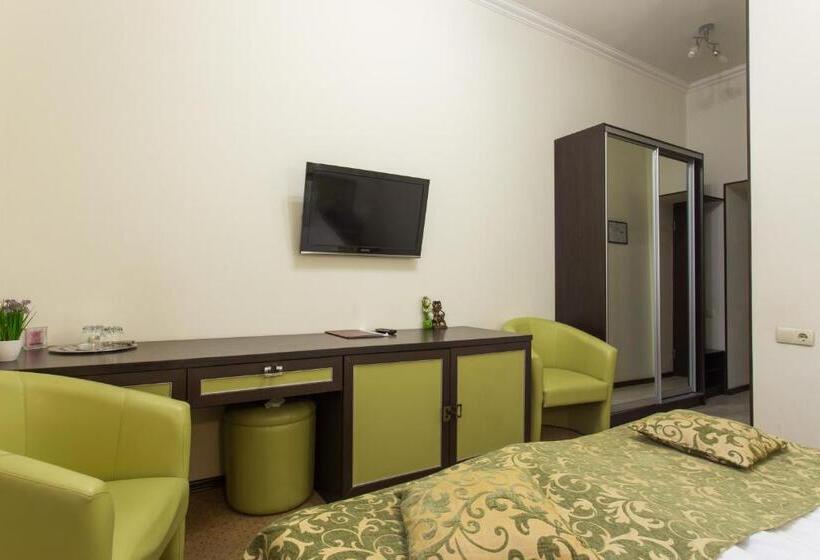 اتاق سوپریور, Voyage