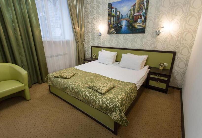 اتاق سوپریور, Voyage