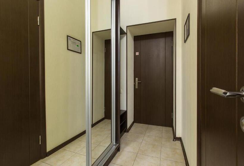 اتاق استاندارد, Voyage