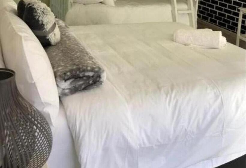 家族用の部屋エコノミー, Fm Guest Lodge Comfort, Tranquility & Peace Of Mind