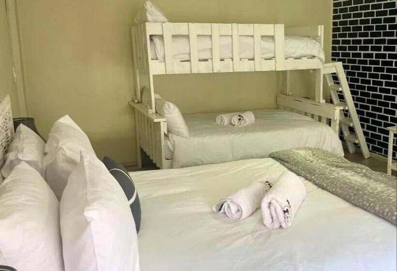 Семейный Номер Economy, Fm Guest Lodge Comfort, Tranquility & Peace Of Mind