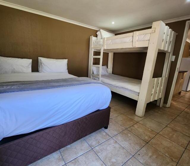 家族用の部屋エコノミー, Fm Guest Lodge Comfort, Tranquility & Peace Of Mind