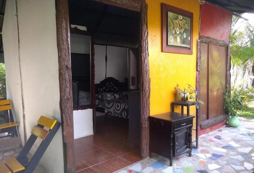 スタンダードルーム, Posadamanduka Eco Hostel