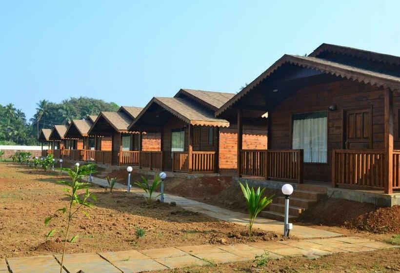 プールビュースタンダードルーム, Radhika Eco Resort