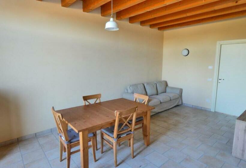 带2个卧室的公寓, Agriturismo Il Fontanile