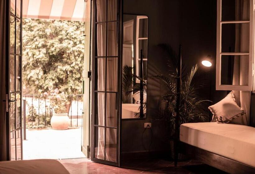 سوئیت جونیور با تراس, Casa Del Val  Villa Maria