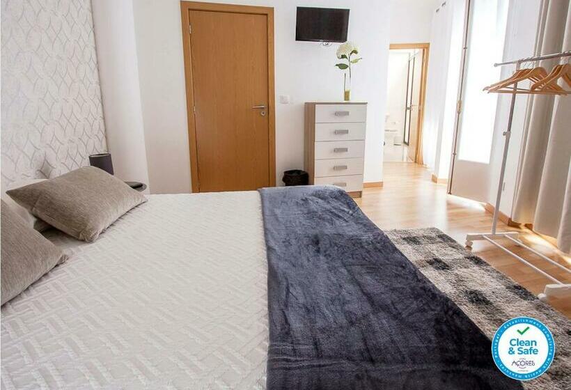 اتاق استاندارد, Central House