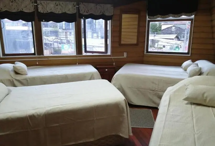 浴室共有ファミリールーム, Hostal Copiapó Puerto Montt