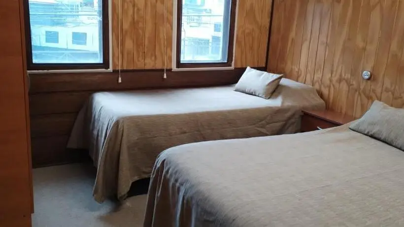 スタンダードトリプルルーム, Hostal Copiapó Puerto Montt