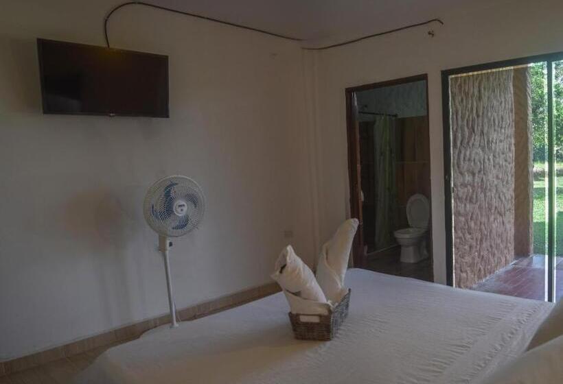 Номер Стандарт Трехместный, Finca Hotel Mirador Del Bambú