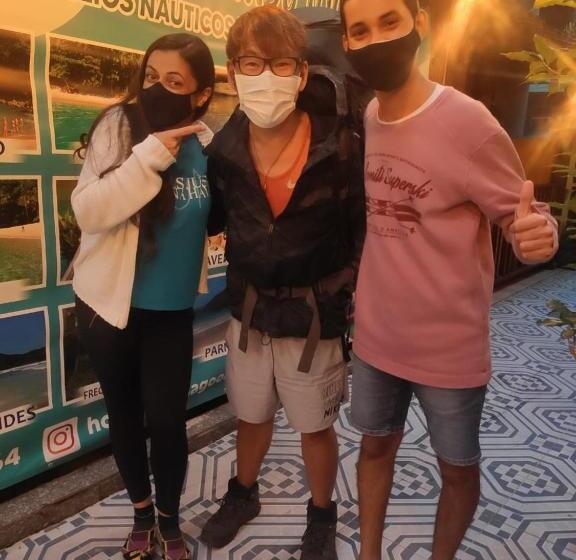 سوییت خانوادگی, Hostel Blue Lagoon