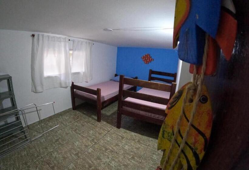 سوییت خانوادگی, Hostel Blue Lagoon