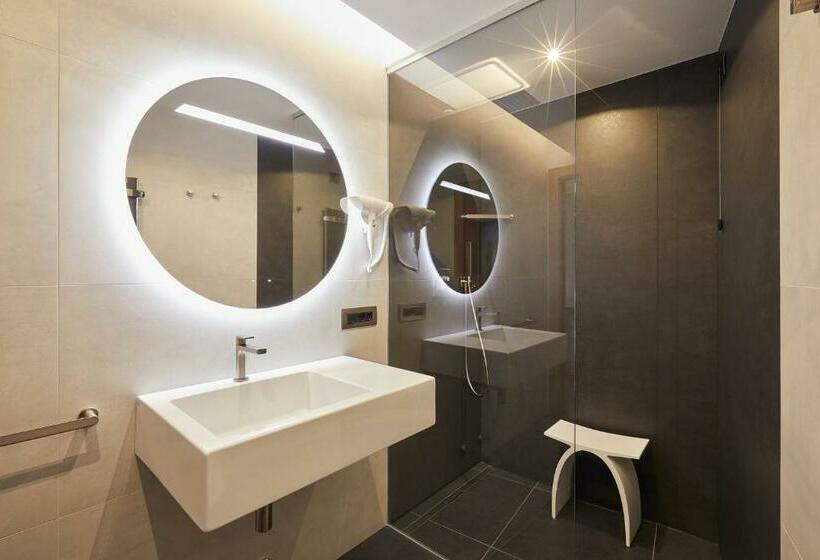 غرفة قياسية, Dimora Degli Dei