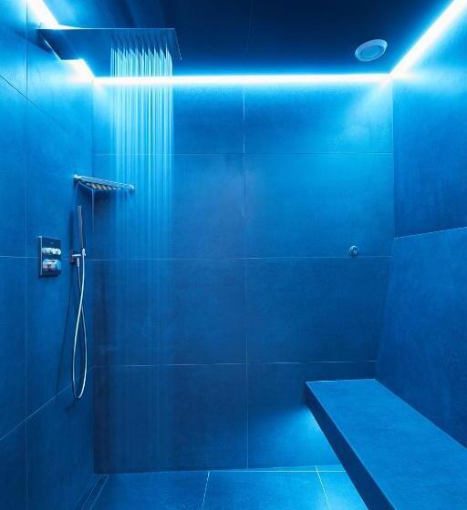 جناح, Dimora Degli Dei