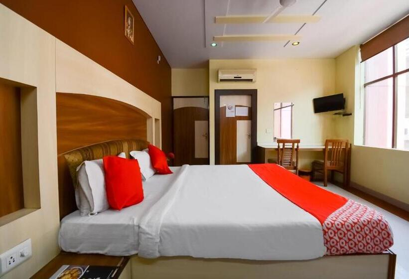 غرفة كلاسيكية ثلاثية, Flagship Hotel Samar Palace