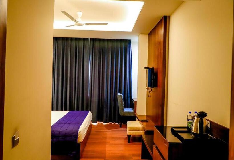스탠다드 룸 산 전망, Justa Palampur Resort & Convention Centre