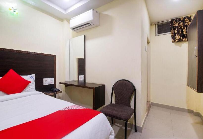 ベーシックルーム, Durga Bhavani Residency