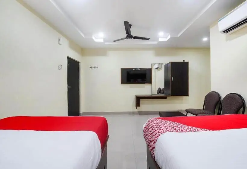 スイート, Durga Bhavani Residency