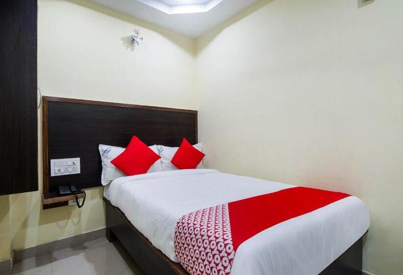 ベーシックルーム, Durga Bhavani Residency