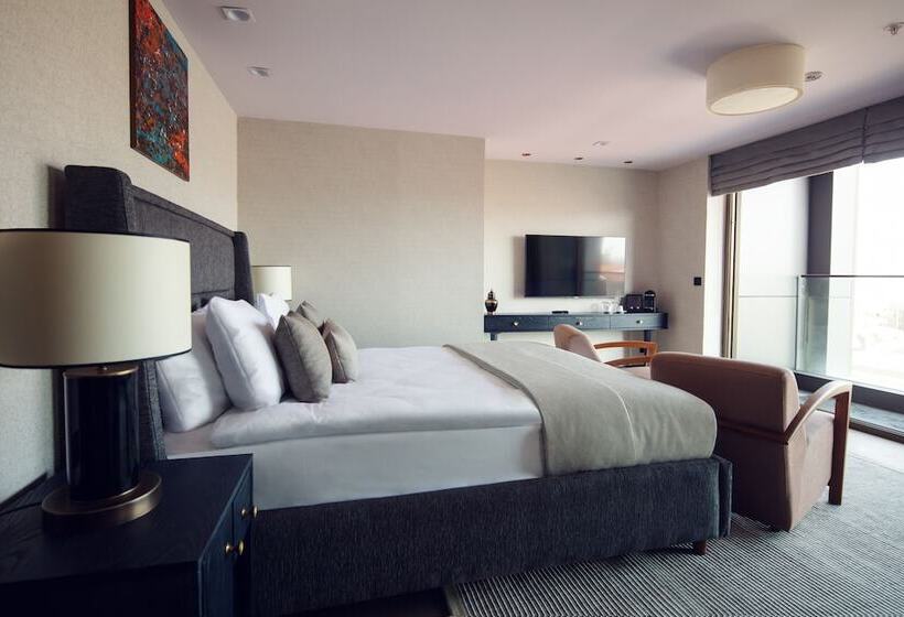 Pokój Deluxe Widok Boczny Morze, Root Karaköy