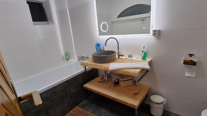 Номер Стандарт Трехместный, Konšelský šenk Domažlice