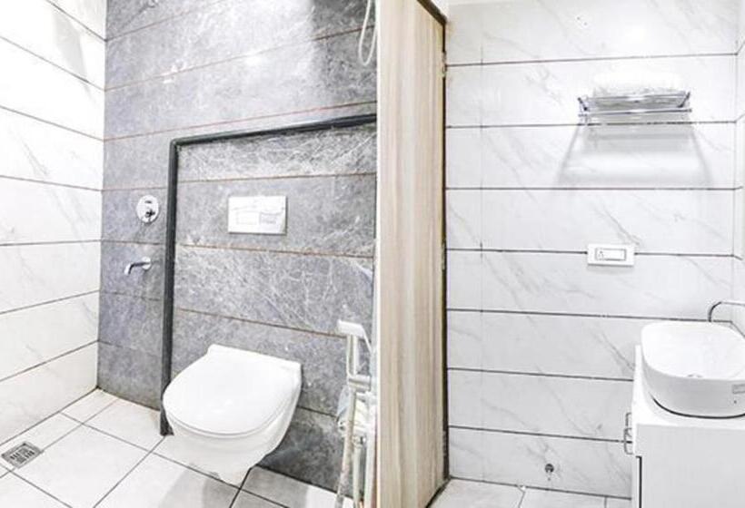 اتاق لوکس, Fabhotel Welcome Residency