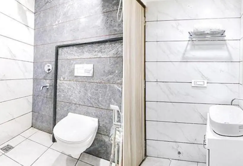 اتاق لوکس, Fabhotel Welcome Residency