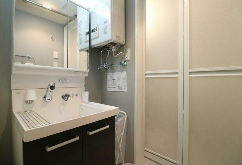 חדר סטנדרט, Glass Shiseikan