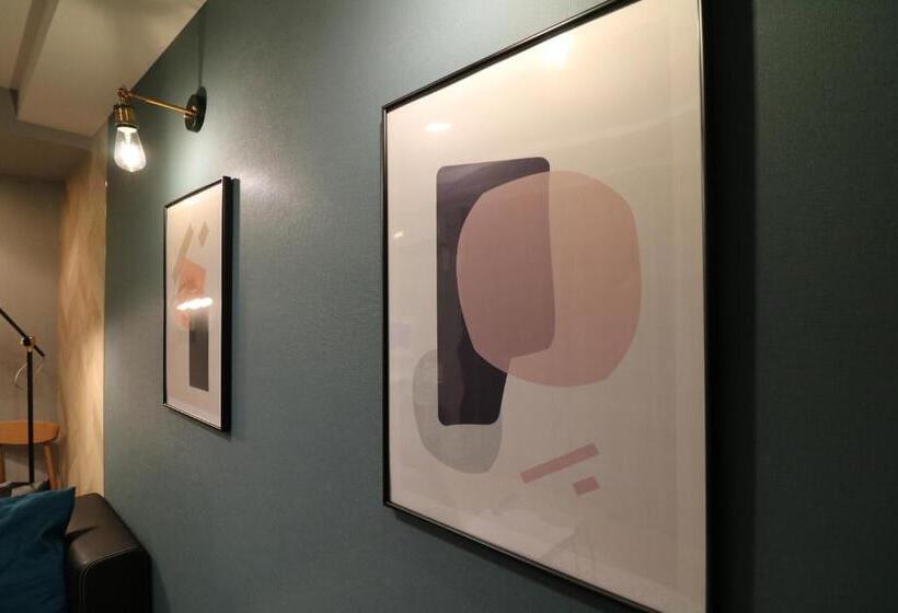 חדר סטנדרט, Glass Shiseikan