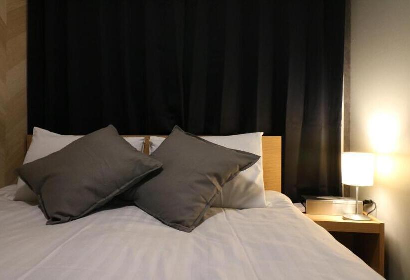 חדר סטנדרט, Glass Shiseikan