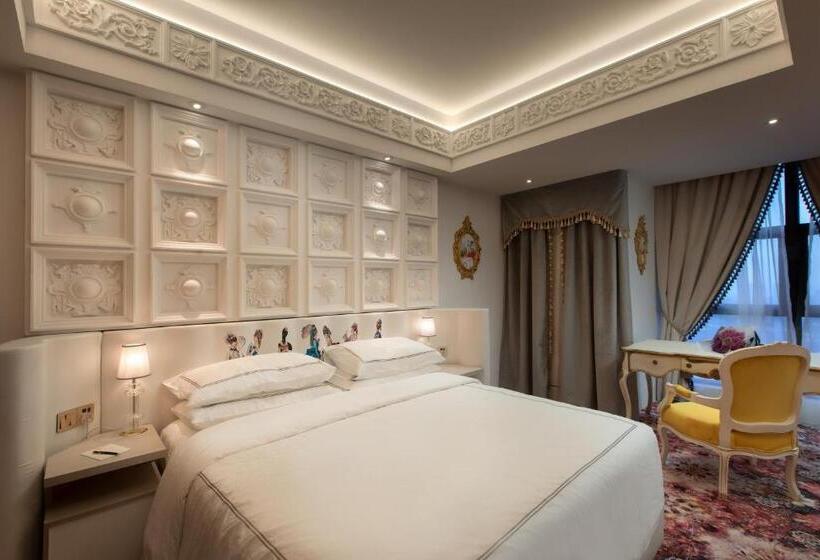 اتاق استاندارد, Arte By Thomas Chan