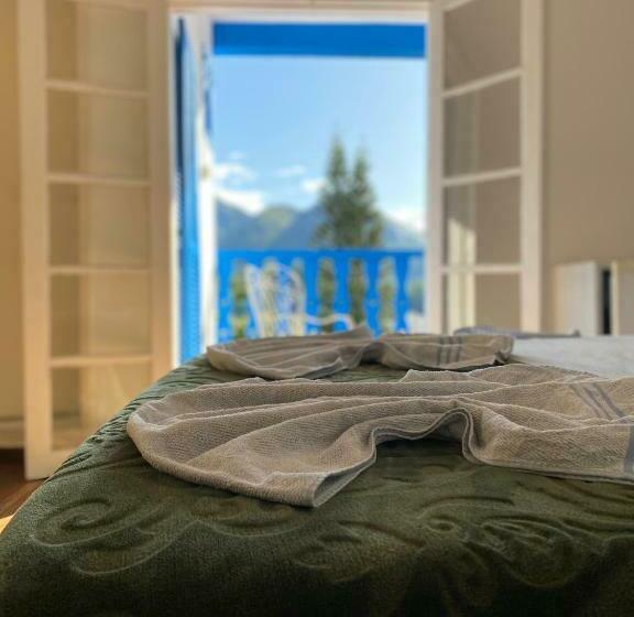 디럭스 룸, Montanas