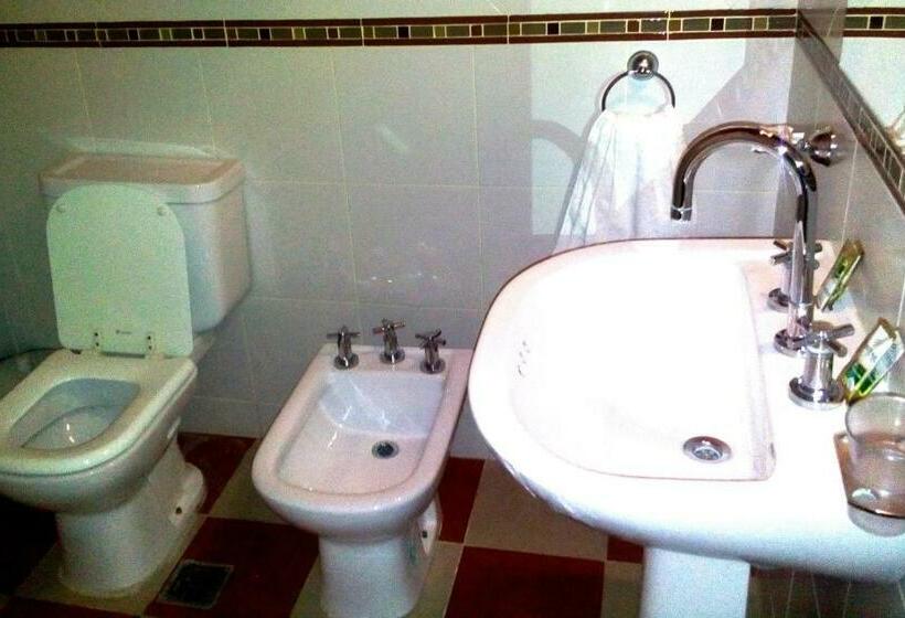 غرفة قياسية ثلاثية, Rio Grande