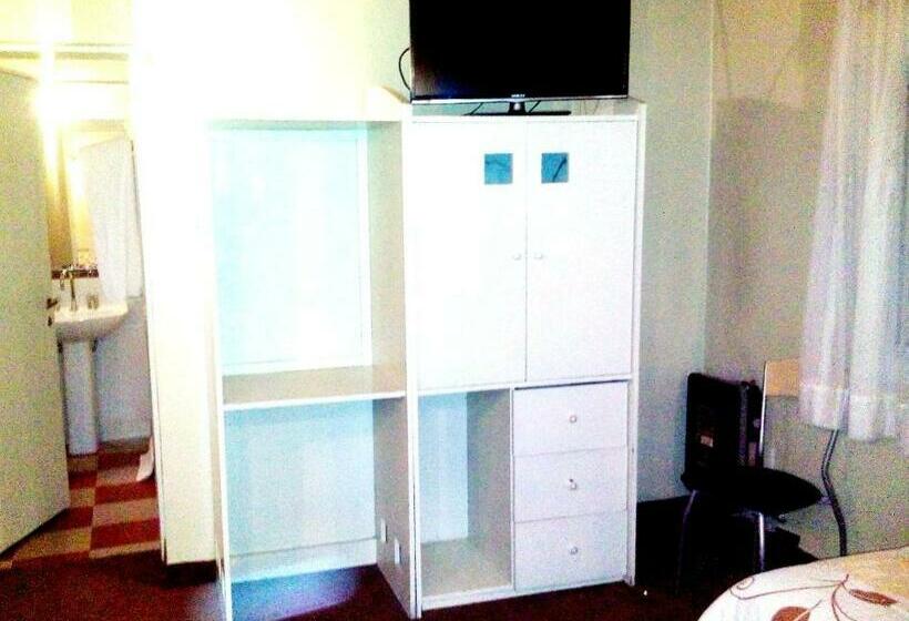 غرفة قياسية ثلاثية, Rio Grande