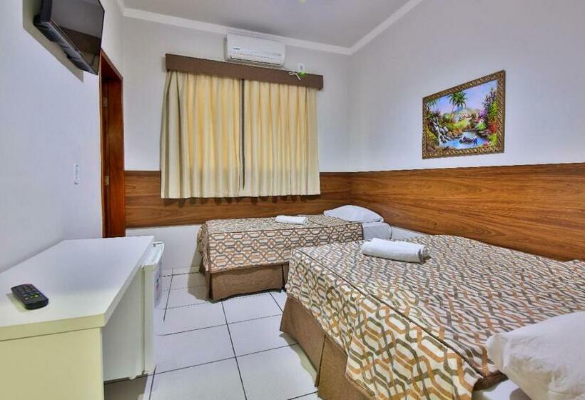 デラックススイート, Romaria Aparecida